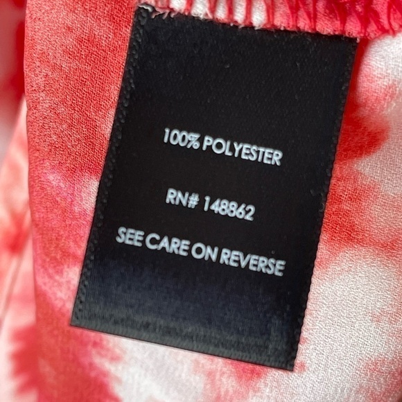 Torrid Georgette Tulip Sleeve Blouse 3X NWT - Picture 10 of 10